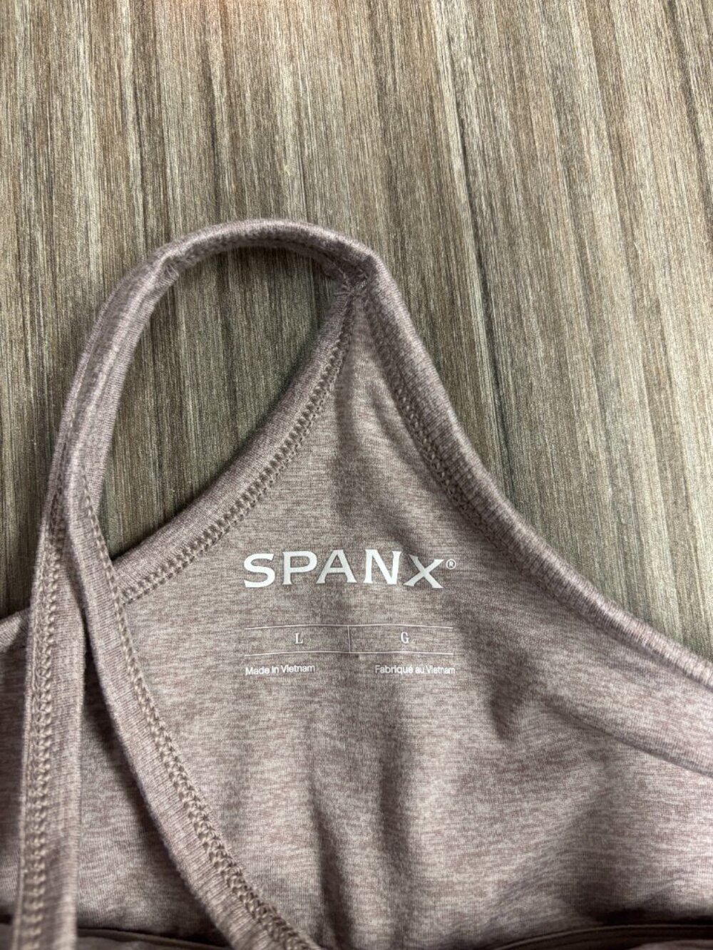 SPANX SoftStretch Rib Shelf Bra Performance Tank - Picture 3 of 3